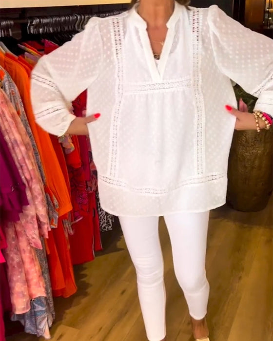 Langermet topp i blondepanel med V-hals