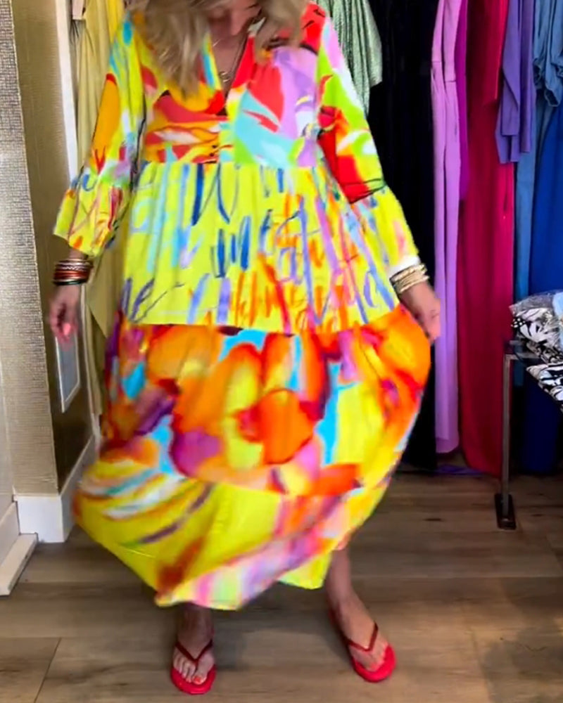 Kjole med utsvungne ermer og trykk