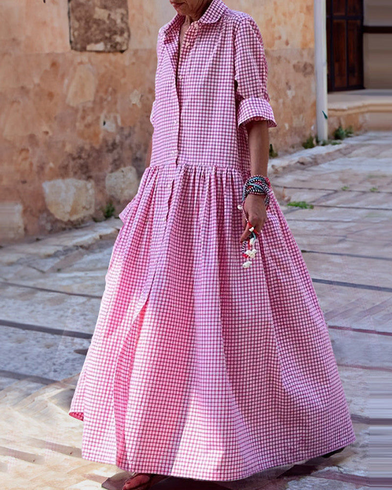 Loose lang kjole med rutete lappeteppe