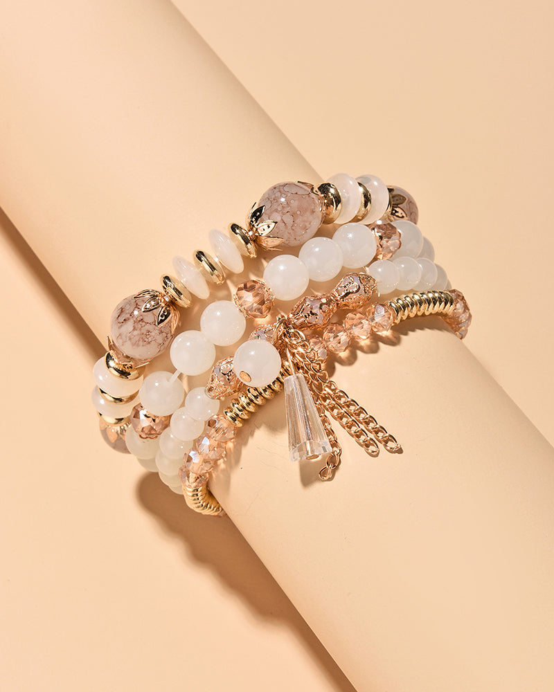 Flerlags perlearmbånd med frynser i bohemisk-stil